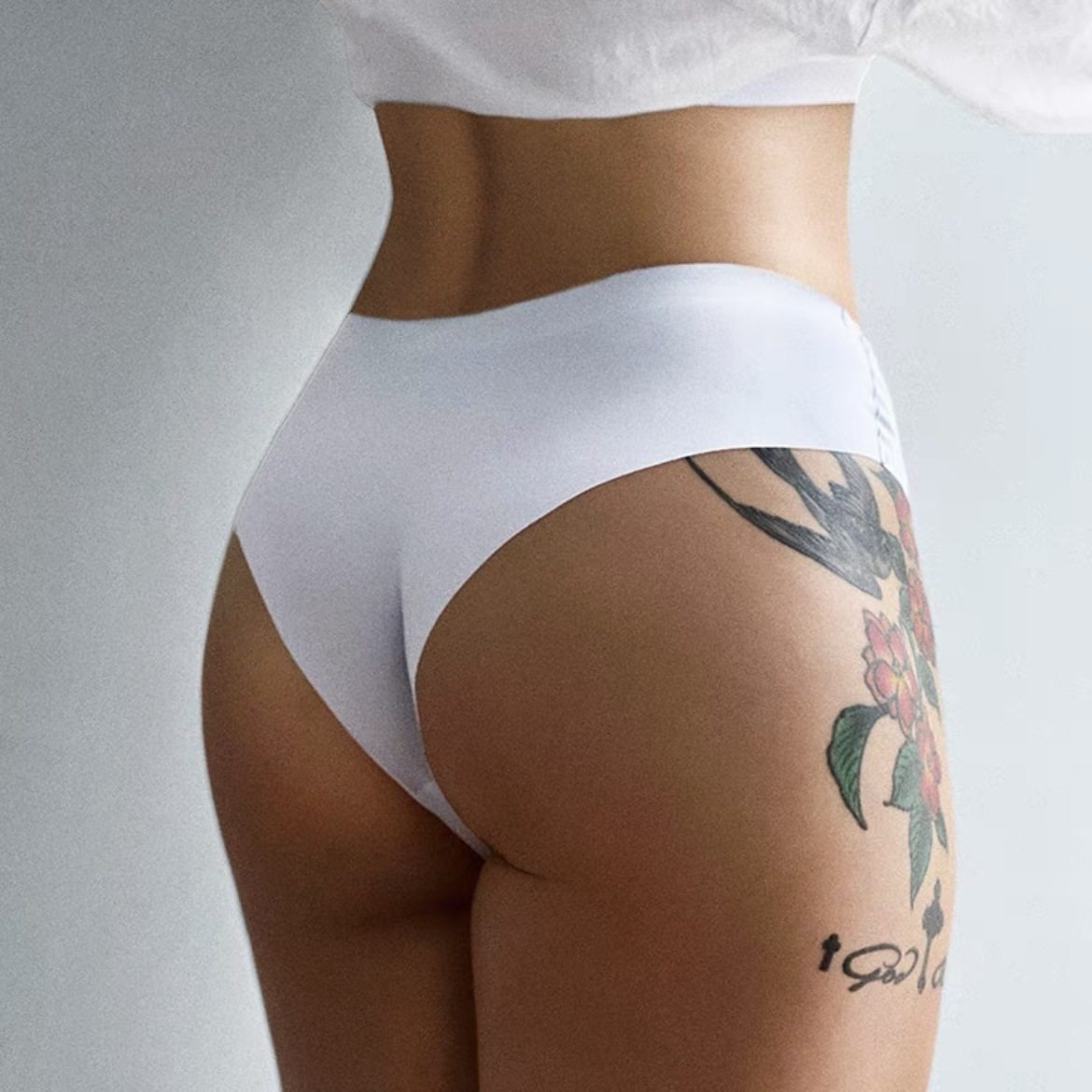 Half - buttock thong for fitness yoga   T3K