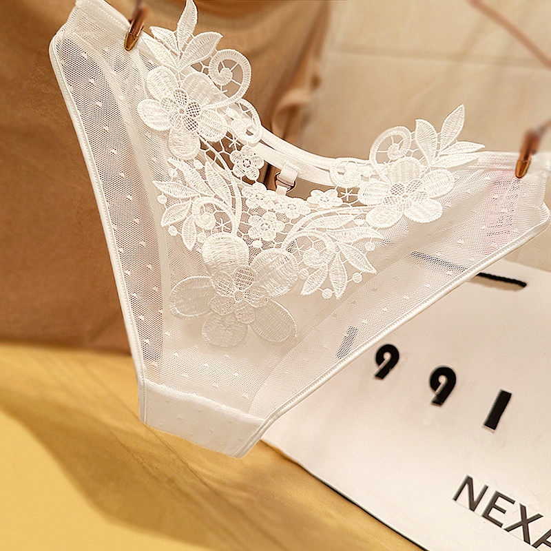 Luxury Romantic Floral Lace Women's Underwear